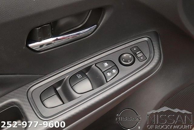 2025 Nissan Versa SV CVT