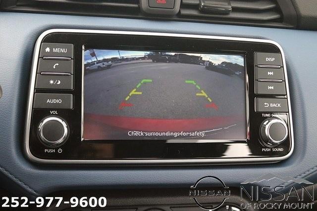 2025 Nissan Versa SV CVT