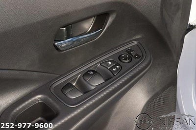 2025 Nissan Versa SV CVT