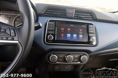 2025 Nissan Versa SV CVT