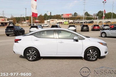 2025 Nissan Versa SV CVT