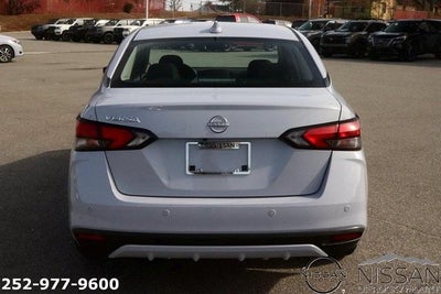 2025 Nissan Versa SV CVT