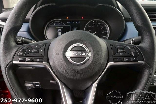 2025 Nissan Versa SV CVT