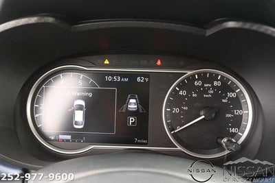 2025 Nissan Versa SV CVT