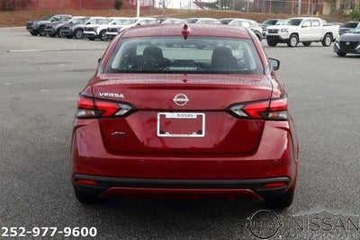 2025 Nissan Versa SV CVT