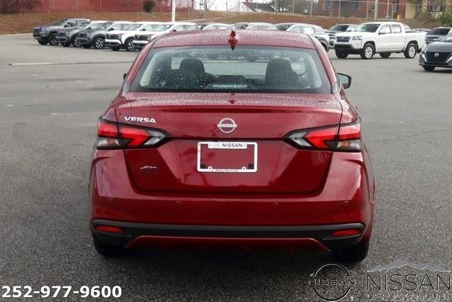 2025 Nissan Versa SV CVT