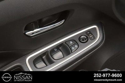 2024 Nissan Versa SR CVT