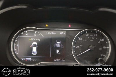 2024 Nissan Versa SR CVT