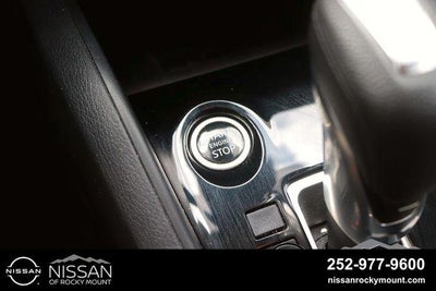 2024 Nissan Versa SR CVT