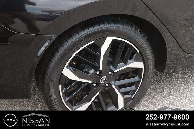 2024 Nissan Versa SR CVT
