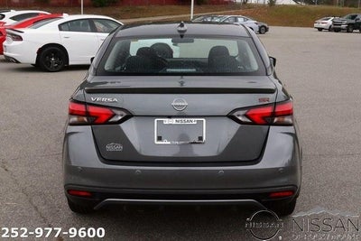 2025 Nissan Versa SR CVT