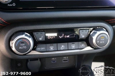 2025 Nissan Versa SR CVT