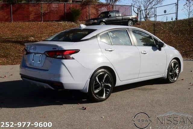 2025 Nissan Versa SR CVT