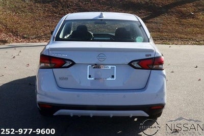 2025 Nissan Versa SR CVT