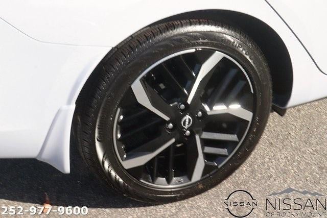 2025 Nissan Versa SR CVT