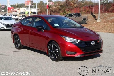 2025 Nissan Versa SR CVT