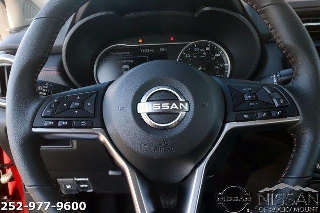 2025 Nissan Versa SR CVT