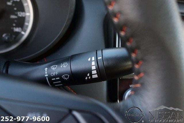 2025 Nissan Versa SR CVT