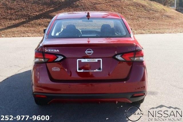 2025 Nissan Versa SR CVT
