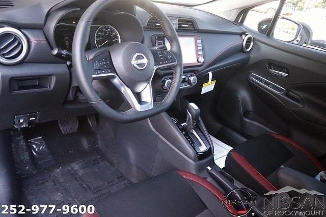 2025 Nissan Versa SR CVT