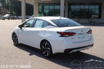 2025 Nissan Versa SR CVT