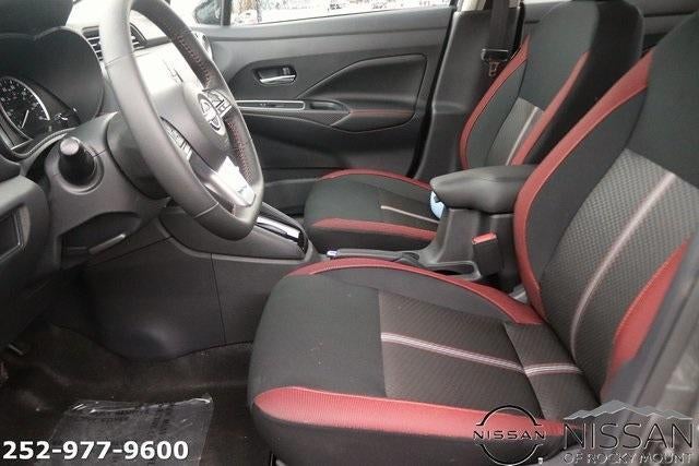 2025 Nissan Versa SR CVT
