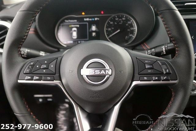 2025 Nissan Versa SR CVT