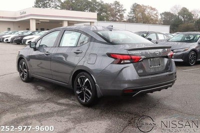 2025 Nissan Versa SR CVT