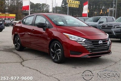 2025 Nissan Versa SR CVT