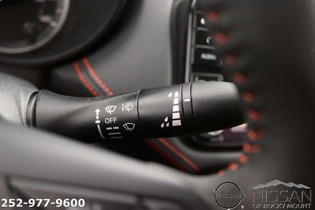 2025 Nissan Versa SR CVT