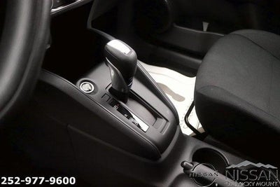 2025 Nissan Kicks Play S FWD