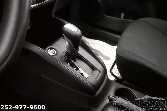 2025 Nissan Kicks Play S FWD