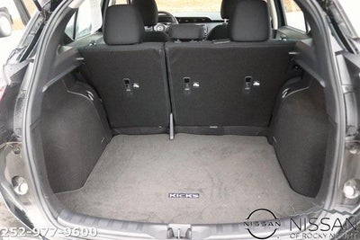 2023 Nissan Kicks S FWD
