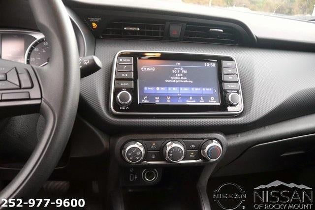 2023 Nissan Kicks S FWD