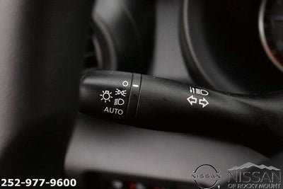 2023 Nissan Kicks S FWD