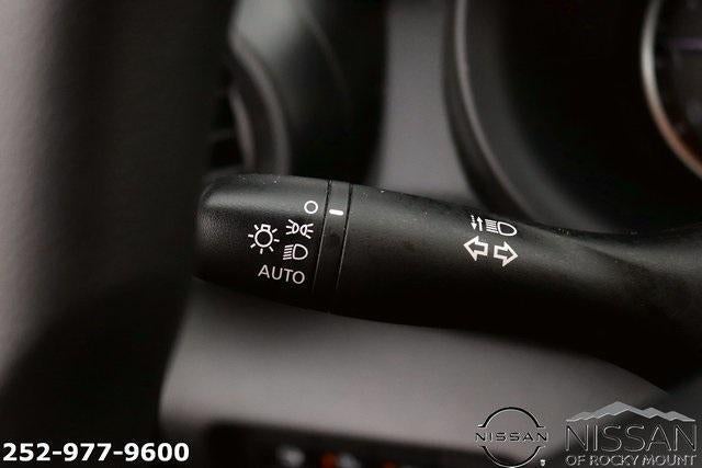 2023 Nissan Kicks S FWD