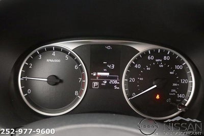 2025 Nissan Kicks Play S FWD