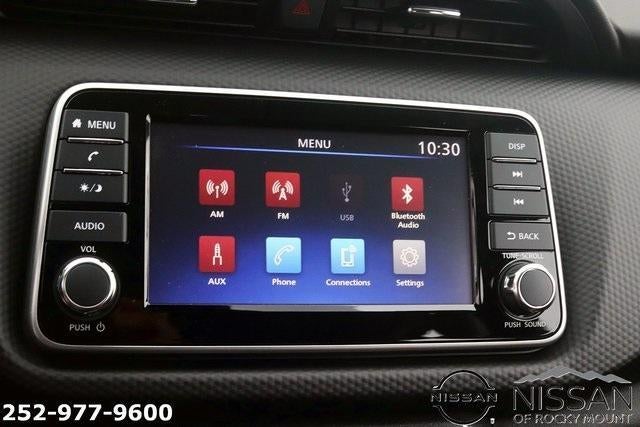 2025 Nissan Kicks Play S FWD