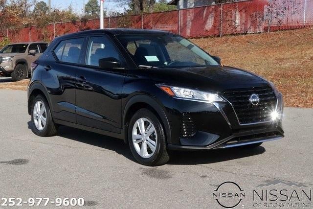 2025 Nissan Kicks Play S FWD