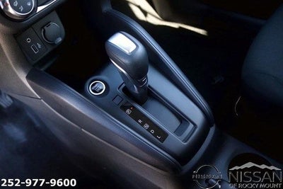 2025 Nissan Kicks Play S FWD