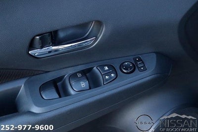 2021 Nissan Kicks SV FWD