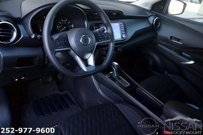 2021 Nissan Kicks SV FWD