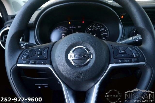 2021 Nissan Kicks SV FWD