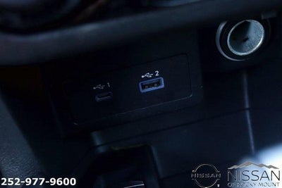 2021 Nissan Kicks SV FWD