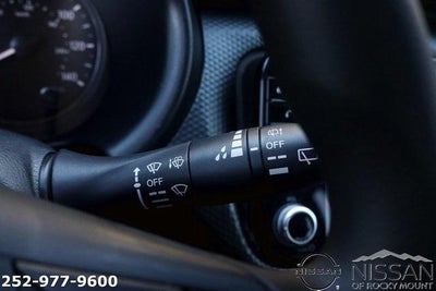 2021 Nissan Kicks SV FWD