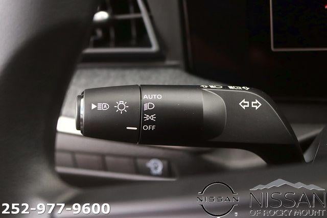 2026 Nissan Kicks S FWD