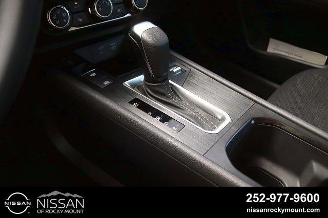 2027 Nissan Kicks S FWD