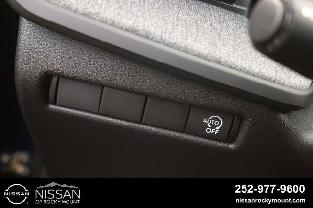 2027 Nissan Kicks S FWD