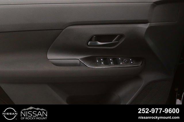 2027 Nissan Kicks S FWD