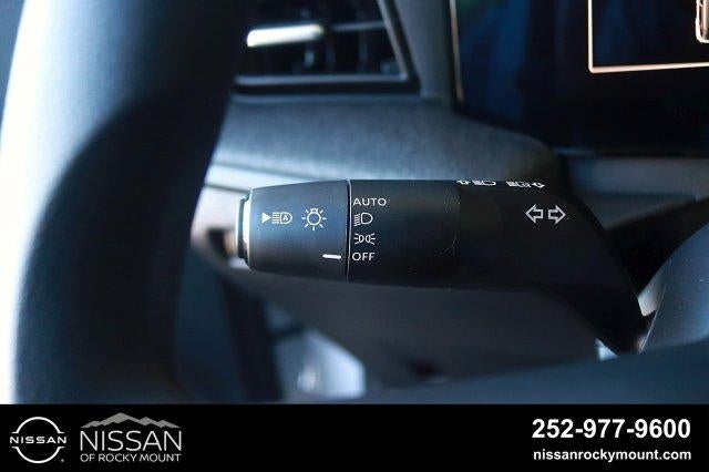 2027 Nissan Kicks S FWD